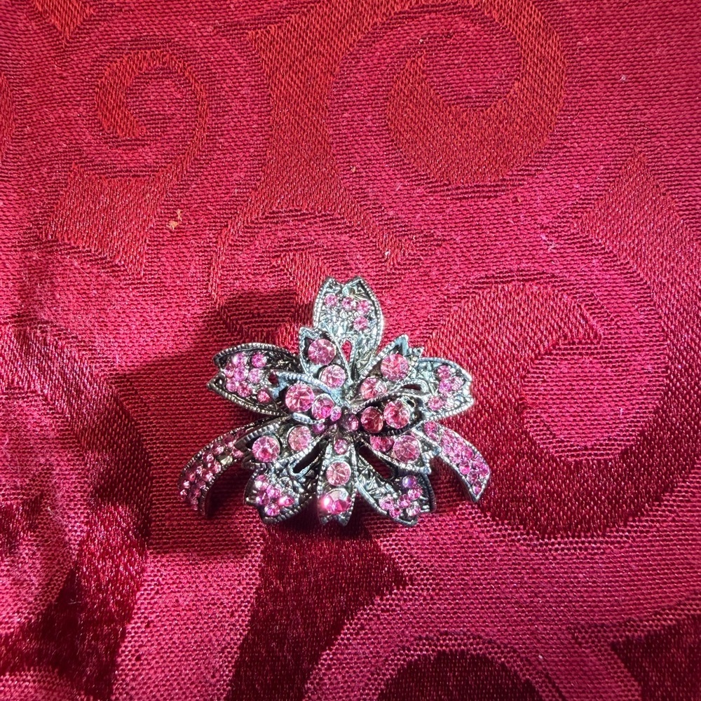 Vintage Pink Floral Brooch